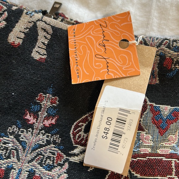 Zevelyn Jean Skirt / NWT - Picture 5 of 8